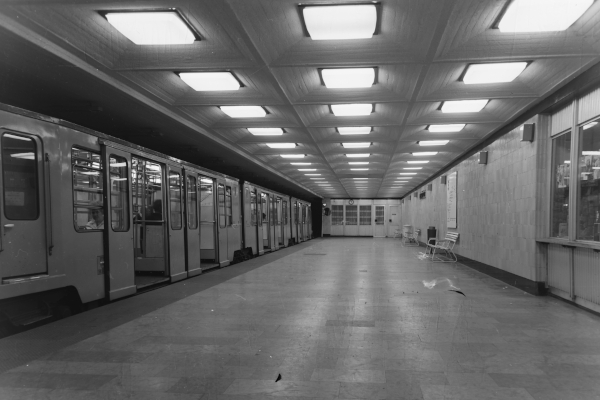 Budapest, M1 metró, Mexikói út, bélyegkép