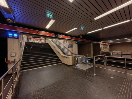 Budapest, M2 metró, Puskás Ferenc stadion, bélyegkép