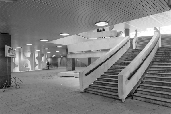 Budapest, M2 metró, Déli pályaudvar, bélyegkép