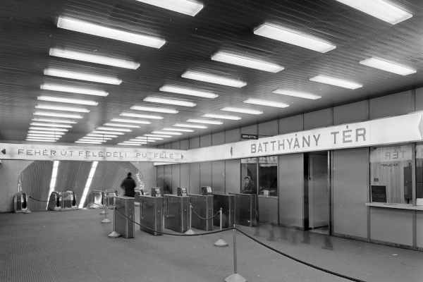 Budapest, M2 metró, Batthány tér, bélyegkép