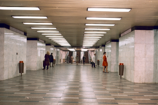 Budapest, M2 metró, Keleti pályaudvar, bélyegkép
