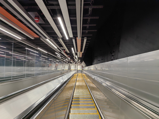 Budapest, M3 metró, Nyugati pályaudvar, bélyegkép