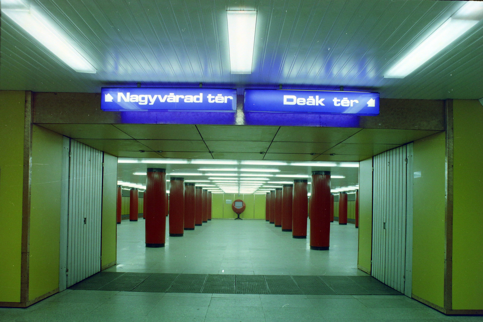 Budapest, M3 metró, Semmelweis Klinikák