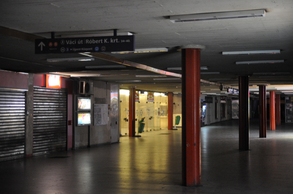 Budapest, M3 metró, Göncz Árpád városközpont, bélyegkép