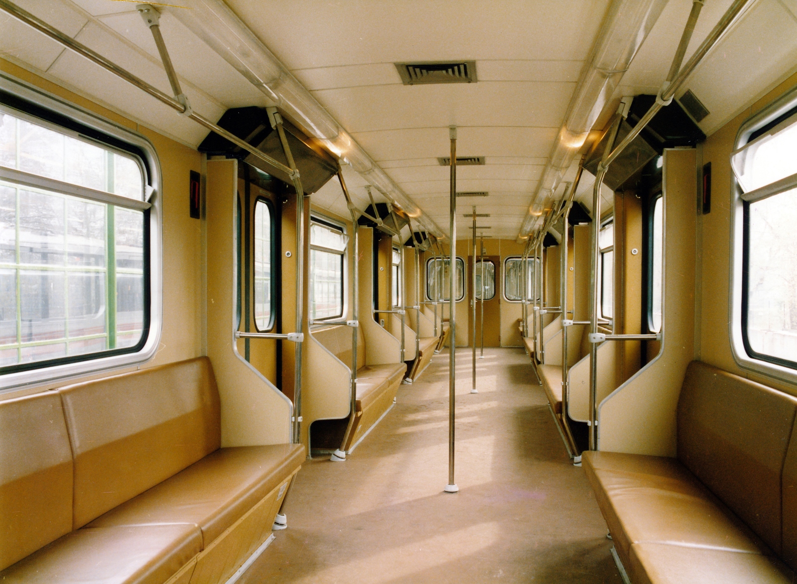 Budapest, Ganz-Hunslet G2, prototípus metró jármű
