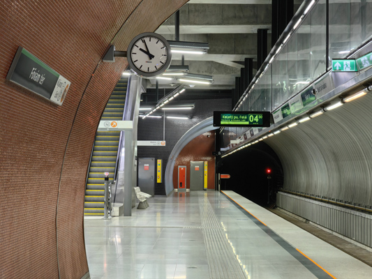 Budapest, M4 metró, Fővám tér, bélyegkép
